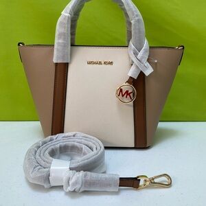 Michael Kors Pratt Small Colorblock Tote/Crosdbody NWT Camel